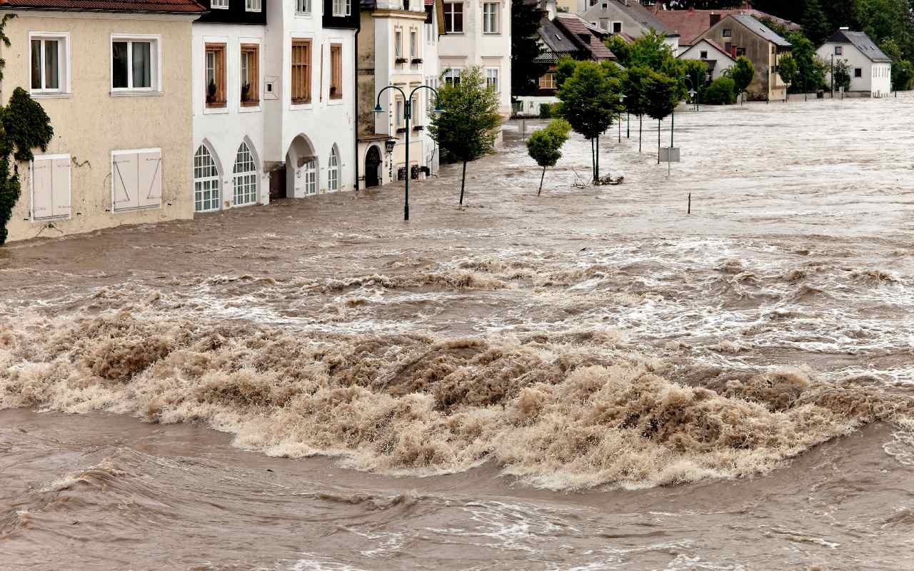 Dauerregen Mit Überflutungen In Südostbayern